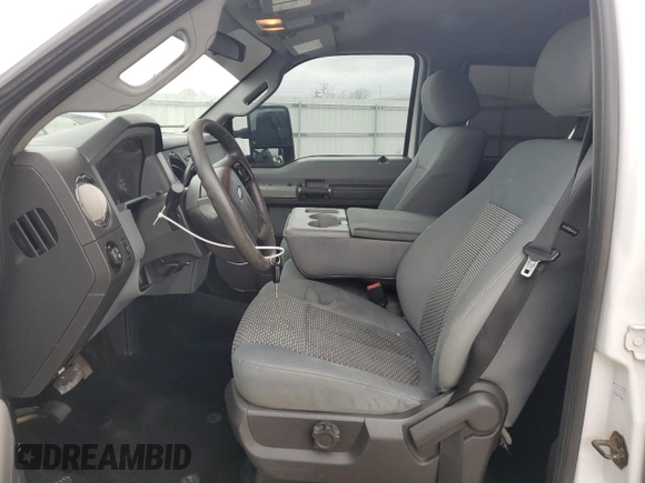 2016 Ford F-250 Lariat z VIN 1FT7W2B62GEB36038, wystawiony jako Copart lot #53141945 z przebiegiem 189 589 mil mil oraz Czysty tytuł • Clean title. Historia ofert i sprzedaży dostępna na DreamBid. Obrazek 7.