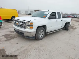 2014 Chevrolet Silverado 1500 Work Truck with VIN 1GCRCPEH9EZ130609, listed as a IAAI auction lot 41723577 with 147,069 mi miles. Bid and sale history available at carsss.com. Image 2.
