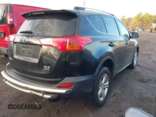 2013 Toyota RAV4 XLE with VIN 2T3RFREV1DW030205, listed as a IAAI auction lot 41470204 with 97,087 mi miles. Bid and sale history available at carsss.com. Image 4.