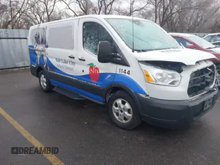 2017 Ford Transit XL z VIN 1FMZK1YM9HKA67545, wystawiony jako IAAI lot #41781010 z przebiegiem 46 544 mil mil oraz . Historia ofert i sprzedaży dostępna na DreamBid. Obrazek 1.
