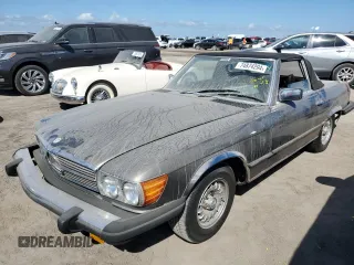 1979 Mercedes-Benz SL with VIN 10704412056845, listed as a Copart auction lot 74874294 with 148,200 mi miles and Salvage title. Bid and sale history available at DreamBid. Image 1.