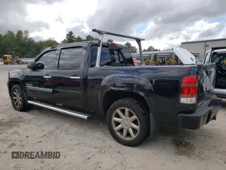 2007 GMC Sierra Denali z VIN 2GTEK638971651761, wystawiony jako Copart lot #73001574 z przebiegiem Nie podano mil oraz Nie do naprawy. Historia ofert i sprzedaży dostępna na DreamBid. Obrazek 2.