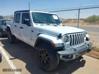 2023 Jeep Gladiator Overland with VIN 1C6HJTFG5PL523116, listed as a IAAI auction lot 42031287 with 1 mi miles. Bid and sale history available at carsss.com. Image 1.