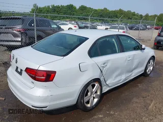 2017 Volkswagen Jetta S with VIN 3VW2B7AJ3HM376653, listed as a IAAI auction lot 42438334 with 140,722 mi miles and . Bid and sale history available at DreamBid. Image 4.
