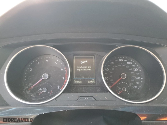 2018 Volkswagen Tiguan S with VIN 3VV1B7AX7JM013797, listed as a Copart auction lot 77445924 with 194,708 mi miles and Salvage Title. Bid and sale history available at carsss.com. Image 9.