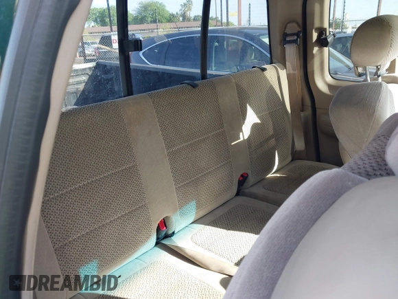 2002 Ford F-150 XL with VIN 1FTRX17L42NA52360, listed as a IAAI auction lot 41886697 with 121,346 mi miles. Bid and sale history available at carsss.com. Image 8.
