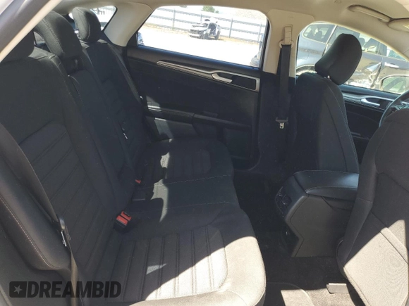 2020 Ford Fusion SE with VIN 3FA6P0LU0LR154013, listed as a Copart auction lot 54933055 with 122,197 mi miles and Salvage title. Bid and sale history available at DreamBid. Image 10.