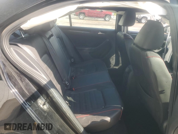 2014 Volkswagen Jetta GLI Edition 30 с VIN 3VW4S7AJ1EM311076, выставлен на аукционе Copart как лот 55305175 с пробегом 70 785 миль миль и Списание • Salvage title. История ставок и продаж доступна на DreamBid. Изображение 10.