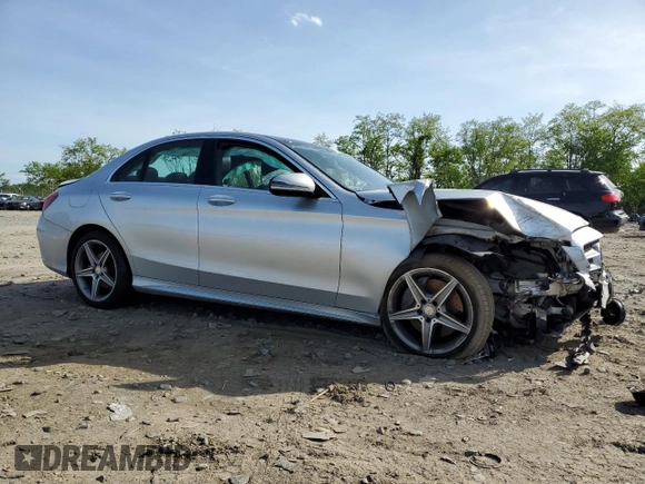 2016 Mercedes-Benz C 300 Luxury с VIN 55SWF4KB5GU170329, выставлен на аукционе Copart как лот 55413065 с пробегом Не указан миль и Списание • Salvage title. История ставок и продаж доступна на DreamBid. Изображение 4.