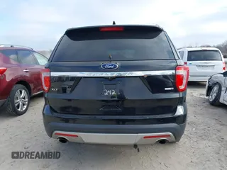 2016 Ford Explorer XLT with VIN 1FM5K8DH4GGA48242, listed as a IAAI auction lot 40981986 with 100,085 mi miles and . Bid and sale history available at carsss.com. Image 16.