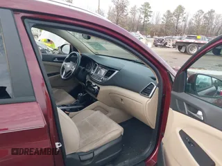 2016 Hyundai Tucson Limited z VIN KM8J3CA26GU231206, wystawiony jako IAAI lot #41476916 z przebiegiem 106 540 mil mil oraz . Historia ofert i sprzedaży dostępna na DreamBid. Obrazek 5.