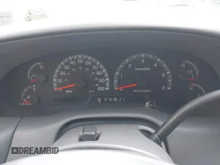 2002 Ford F-150 XL z VIN 2FTRX18L92CA15504, wystawiony jako IAAI lot #42165174 z przebiegiem Nie podano mil oraz . Historia ofert i sprzedaży dostępna na DreamBid. Obrazek 7.