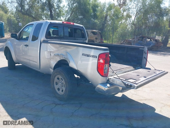 2007 Nissan Frontier XE with VIN 1N6BD06TX7C455121, listed as a IAAI auction lot 41617330 with 179,123 mi miles. Bid and sale history available at carsss.com. Image 3.