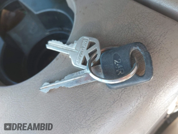 2004 Ford F-350 XL с VIN 1FTSW31P24EB06401, выставлен на аукционе IAAI как лот 41834298 с пробегом 234 410 миль миль и . История ставок и продаж доступна на DreamBid. Изображение 11.