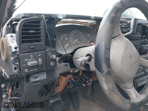2001 GMC Yukon Denali z VIN 1GKEK63U21J222783, wystawiony jako IAAI lot #41443565 z przebiegiem Nie podano mil oraz . Historia ofert i sprzedaży dostępna na DreamBid. Obrazek 15.