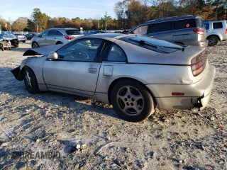 1990 Nissan 300ZX z VIN JN1RZ24A9LX000511, wystawiony jako Copart lot #85093674 z przebiegiem 282 399 mil mil oraz Szkody całkowita. Historia ofert i sprzedaży dostępna na DreamBid. Obrazek 2.