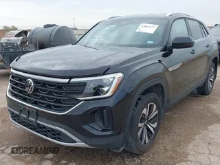 2024 Volkswagen Atlas SE с VIN 1V2LE2CA4RC229547, выставлен на аукционе IAAI как лот 42062372 с пробегом 12 237 миль миль и . История ставок и продаж доступна на DreamBid. Изображение 6.