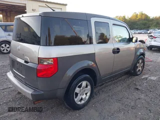 2003 Honda Element EX with VIN 5J6YH18573L017568, listed as a IAAI auction lot 40383051 with 322,887 mi miles and . Bid and sale history available at DreamBid. Image 4.