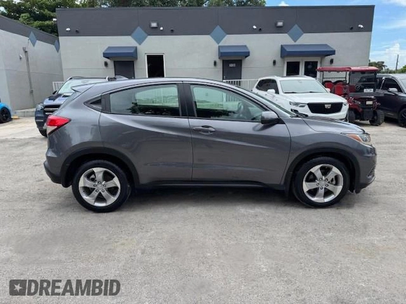 2022 Honda HR-V LX with VIN 3CZRU5H30NM724759, listed as a Copart auction lot 61826825 with 22,745 mi miles and Non repairable. Bid and sale history available at DreamBid. Image 13.