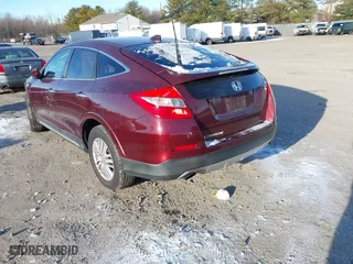 2013 Honda Crosstour EX with VIN 5J6TF3H33DL000648, listed as a IAAI auction lot 41304910 with 147,670 mi miles. Bid and sale history available at carsss.com. Image 3.