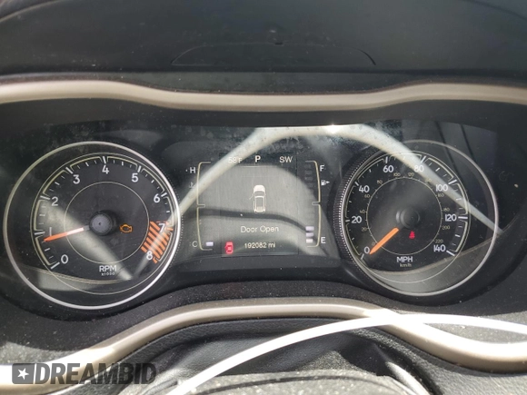 2015 Jeep Cherokee Latitude с VIN 1C4PJMCS4FW604866, выставлен на аукционе Copart как лот 57821075 с пробегом 192 082 миль миль и Чистый • Clean title. История ставок и продаж доступна на DreamBid. Изображение 9.