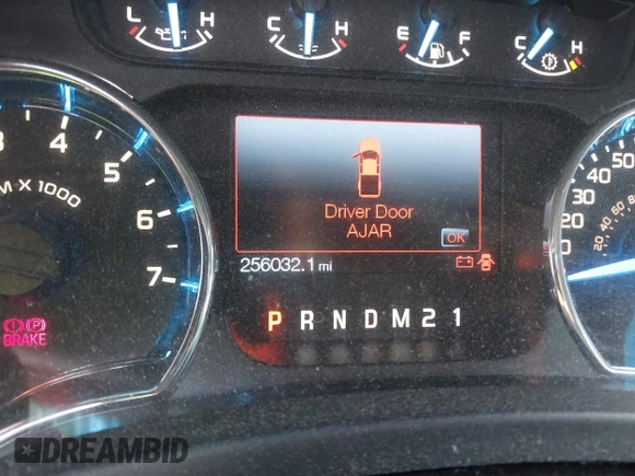 2011 Ford F-150 XL with VIN 1FTFW1EF1BKD16168, listed as a IAAI auction lot 42659851 with 256,032 mi miles and . Bid and sale history available at DreamBid. Image 7.