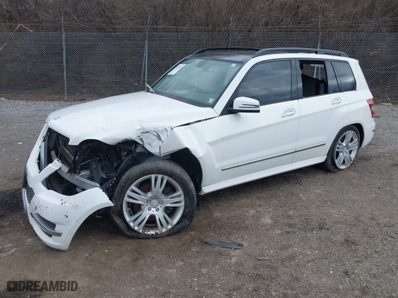 2014 Mercedes-Benz GLK-Class GLK 250 BlueTEC with VIN WDCGG0EBXEG270303, listed as a IAAI auction lot 41748806 with 154,302 mi miles. Bid and sale history available at carsss.com. Image 18.