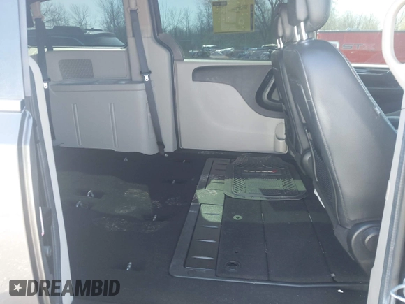 2017 Dodge Grand Caravan SXT with VIN 2C4RDGCG6HR761355, listed as a IAAI auction lot 42204577 with 115,282 mi miles and . Bid and sale history available at DreamBid. Image 8.