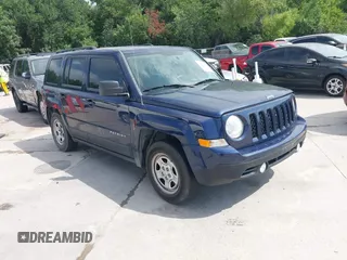 2014 Jeep Patriot Sport with VIN 1C4NJPBA3ED689999, listed as a IAAI auction lot 42498800 with 204,560 mi miles and . Bid and sale history available at DreamBid. Image 1.