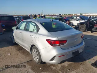 2023 Kia Rio S z VIN 3KPA24AD2PE545609, wystawiony jako IAAI lot #41993823 z przebiegiem 12 186 mil mil oraz . Historia ofert i sprzedaży dostępna na DreamBid. Obrazek 3.