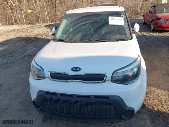 2016 Kia Soul with VIN KNDJN2A22G7362222, listed as a IAAI auction lot 41768610 with NaN miles. Bid and sale history available at carsss.com. Image 13.