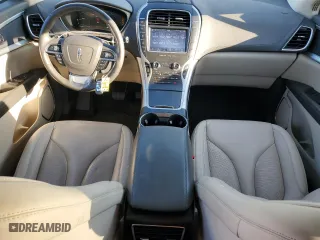 2020 Lincoln Nautilus Standard with VIN 2LMPJ6J96LBL26495, listed as a Copart auction lot 77384634 with 25,675 mi miles and Salvage Title. Bid and sale history available at carsss.com. Image 8.