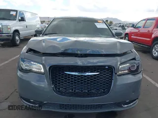 2017 Chrysler 300 S Alloy Edition with VIN 2C3CCABG5HH526642, listed as a IAAI auction lot 41591164 with 75,574 mi miles and . Bid and sale history available at DreamBid. Image 12.