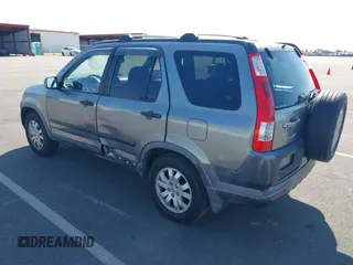 2005 Honda CR-V EX z VIN JHLRD788X5C065557, wystawiony jako IAAI lot #41773871 z przebiegiem 182 060 mil mil oraz . Historia ofert i sprzedaży dostępna na DreamBid. Obrazek 3.
