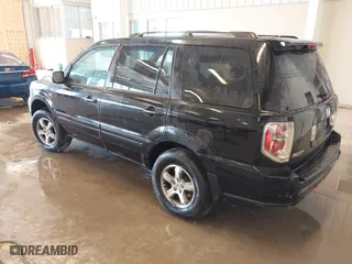 2008 Honda Pilot EX with VIN 5FNYF18418B029986, listed as a IAAI auction lot 41474195 with 230,524 mi miles. Bid and sale history available at carsss.com. Image 3.