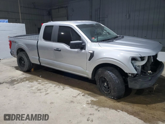 2022 Ford F-150 XL с VIN 1FTFX1E55NFB71587, выставлен на аукционе Copart как лот 84770224 с пробегом 43 261 миль миль и Списание • Salvage title. История ставок и продаж доступна на DreamBid. Изображение 4.