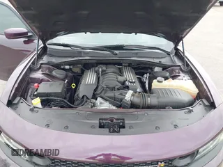 2020 Dodge Charger Scat Pack Widebody z VIN 2C3CDXGJ2LH234766, wystawiony jako IAAI lot #42005227 z przebiegiem 32 550 mil mil oraz . Historia ofert i sprzedaży dostępna na DreamBid. Obrazek 10.