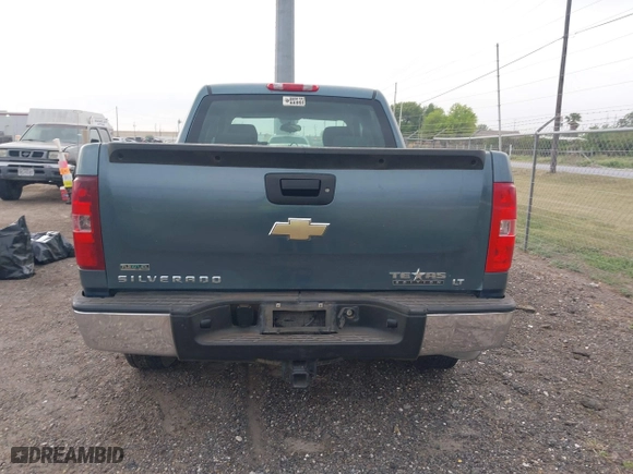 2010 Chevrolet Silverado 1500 LT with VIN 3GCRCSE08AG250277, listed as a IAAI auction lot 41852390 with 235,712 mi miles. Bid and sale history available at carsss.com. Image 16.