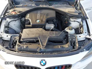 2015 BMW 3 Series 328i с VIN WBA3C1C59FK120021, выставлен на аукционе IAAI как лот 42579388 с пробегом 204 475 миль миль и . История ставок и продаж доступна на DreamBid. Изображение 10.