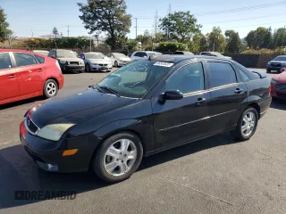2005 Ford Focus ST z VIN 1FAFP38ZX5W207810, wystawiony jako Copart lot #66563635 z przebiegiem 90 249 mil mil oraz Szkoda całkowita • Salvage title. Historia ofert i sprzedaży dostępna na DreamBid. Obrazek 1.