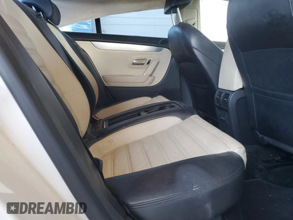 2010 Volkswagen CC Luxury с VIN WVWHP7AN9AE541845, выставлен на аукционе Copart как лот 56843825 с пробегом 133 080 миль миль и Списание • Salvage title. История ставок и продаж доступна на DreamBid. Изображение 10.
