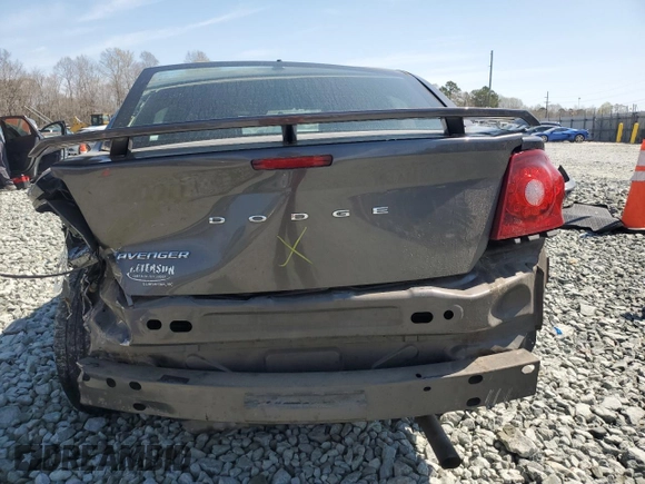 2014 Dodge Avenger SE z VIN 1C3CDZAB9EN200864, wystawiony jako Copart lot #50874185 z przebiegiem 147 023 mil mil oraz Szkoda całkowita • Salvage title. Historia ofert i sprzedaży dostępna na DreamBid. Obrazek 6.