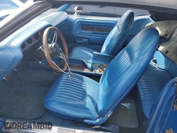 1971 Dodge Challenger с VIN JH27G1B283068, выставлен на аукционе Copart как лот 75908744 с пробегом 3 839 миль миль и Списание • Salvage title. История ставок и продаж доступна на DreamBid. Изображение 7.