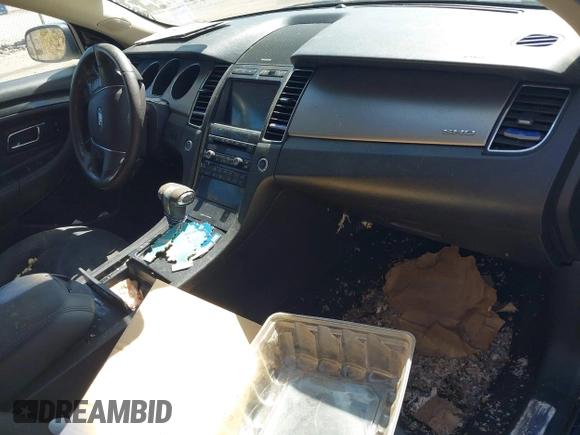 2011 Ford Taurus SHO с VIN 1FAHP2KT7BG105314, выставлен на аукционе IAAI как лот 42147099 с пробегом Не указан миль и . История ставок и продаж доступна на DreamBid. Изображение 5.