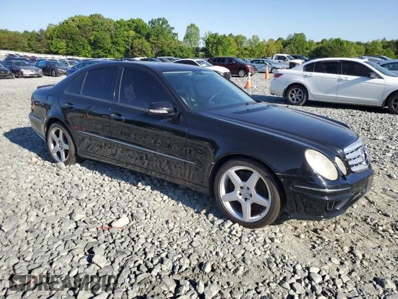 2009 Mercedes-Benz E-Class Luxury 3.5L with VIN WDBUF87X89B391920, listed as a Copart auction lot 54817785 with 189,367 mi miles and Clean Title. Bid and sale history available at carsss.com. Image 4.