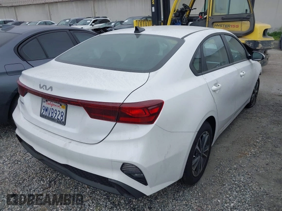 2024 Kia Forte LXS with VIN 3KPF24ADXRE801620, listed as a IAAI auction lot 41861531 with 1,786 mi miles. Bid and sale history available at carsss.com. Image 4.