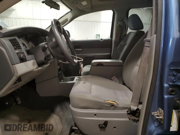 2008 Dodge Durango SLT with VIN 1D8HB48N28F141053, listed as a Copart auction lot 45172285 with 233,504 mi miles and Non repairable. Bid and sale history available at DreamBid. Image 7.