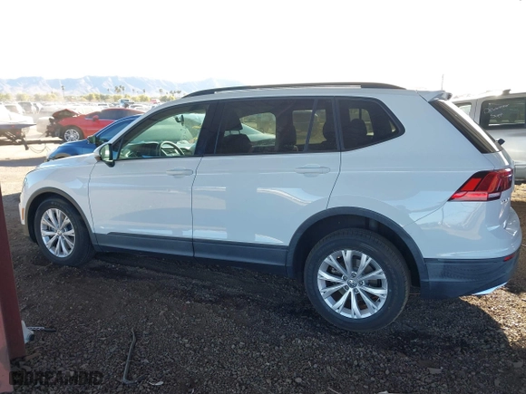 2018 Volkswagen Tiguan S with VIN 3VV1B7AX3JM091025, listed as a IAAI auction lot 41395912 with 58,840 mi miles. Bid and sale history available at carsss.com. Image 14.