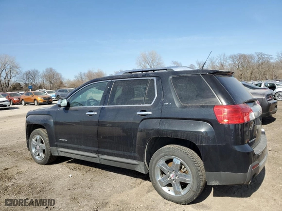 2012 GMC Terrain SLT-2 with VIN 2GKFLXE50C6113543, listed as a Copart auction lot 48726205 with 152,129 mi miles and Salvage Title. Bid and sale history available at carsss.com. Image 2.
