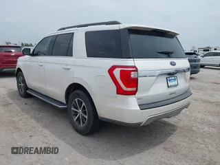 2018 Ford Expedition XLT with VIN 1FMJU1HT8JEA60704, listed as a IAAI auction lot 42068391 with 120,940 mi miles and . Bid and sale history available at DreamBid. Image 3.